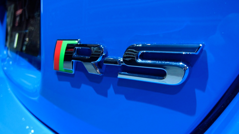 Illustration for article titled The XKR-S is the bluest Jaguar... in the world